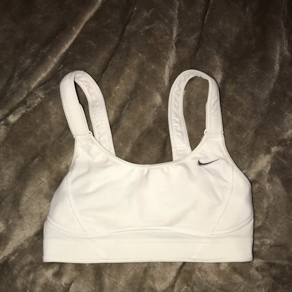 NEVER WORN Nike Sports Bra, XS